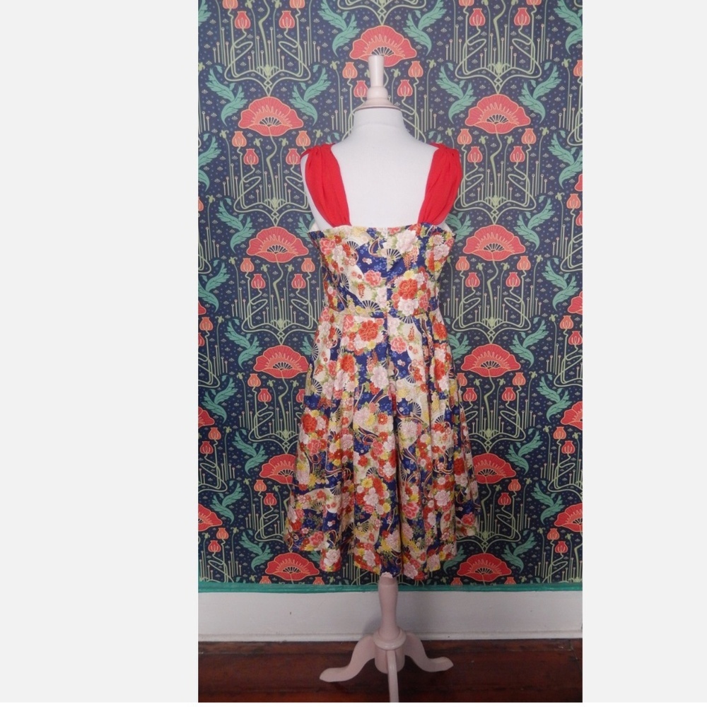 Victory Parade Bettie's Bombshells Japanese Floral Retro 50's Style Dress - Picture 5 of 5